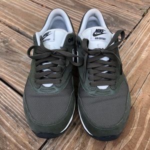 Nike Jcrew odyssey size 8 men’s